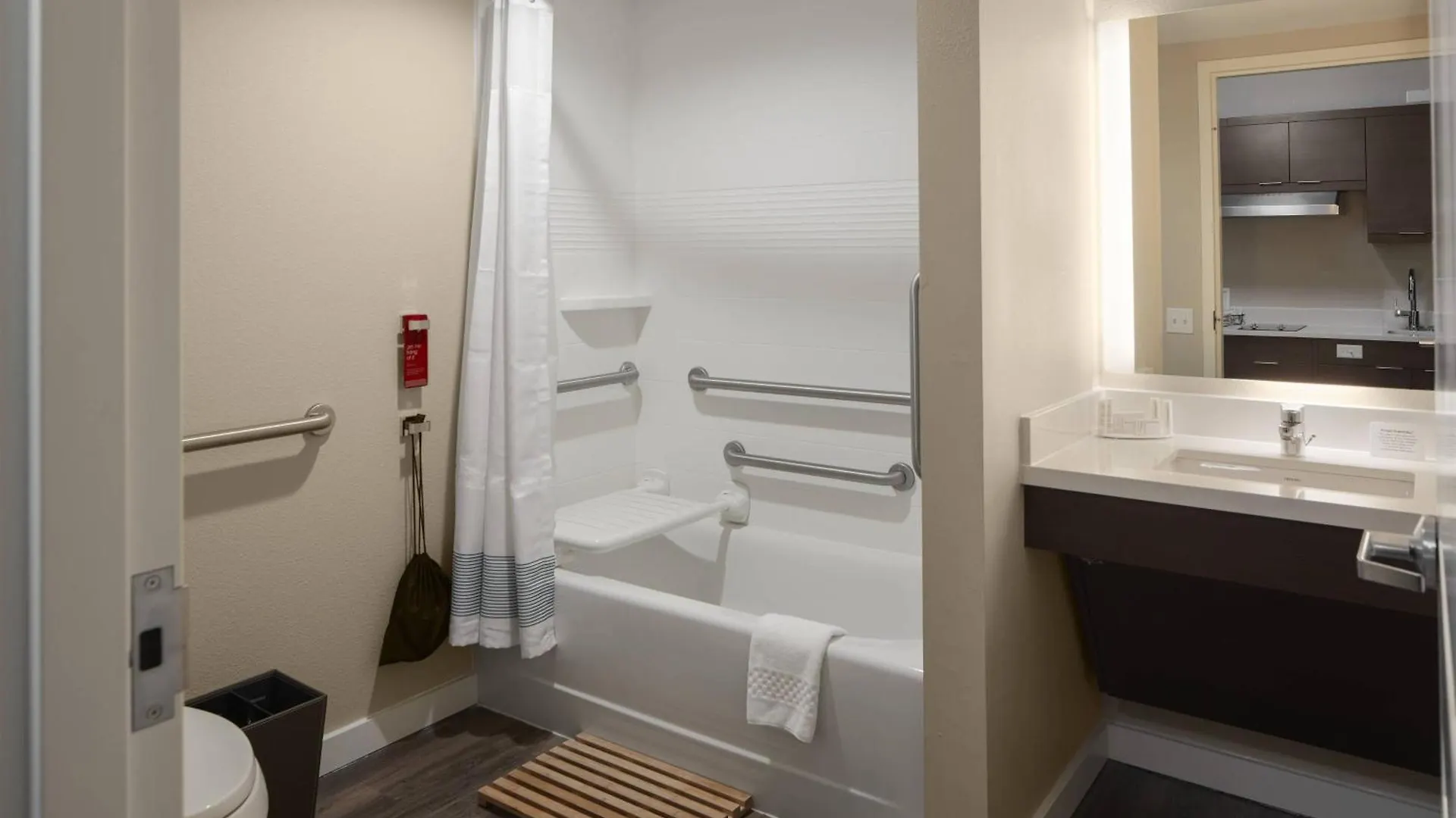 Towneplace Suites By Marriott Tampa South 3*,