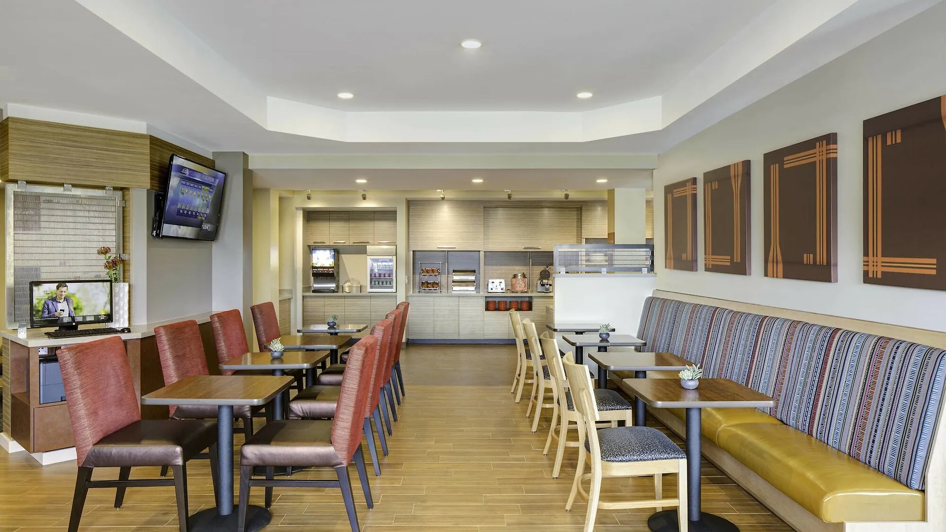 Towneplace Suites By Marriott Tampa South